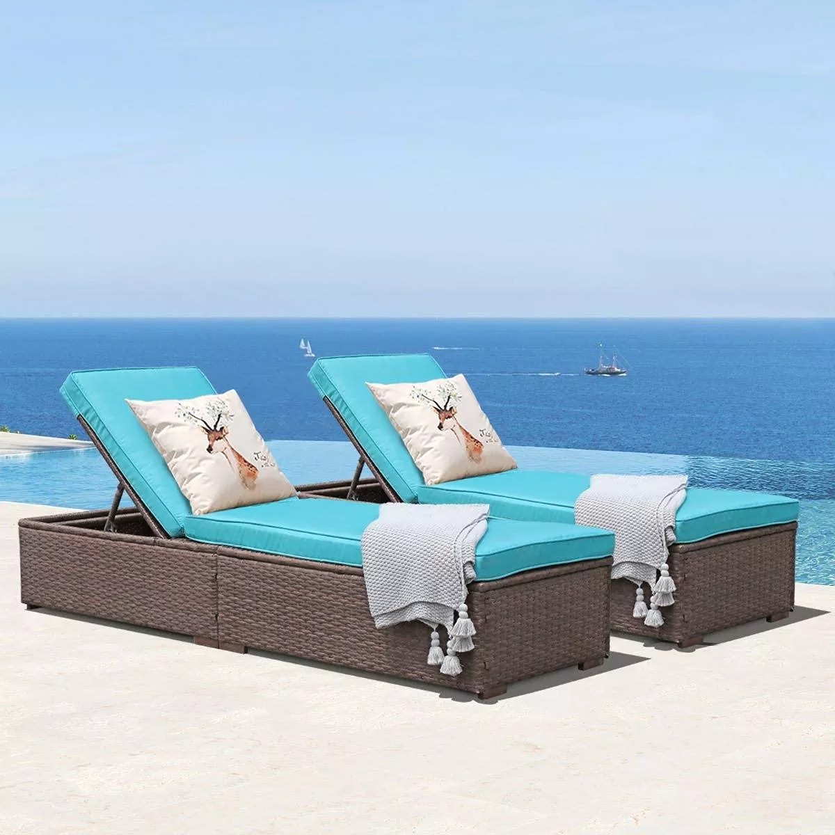 5 Best Pool Lounge Chairs For Your Backyard Of 2023