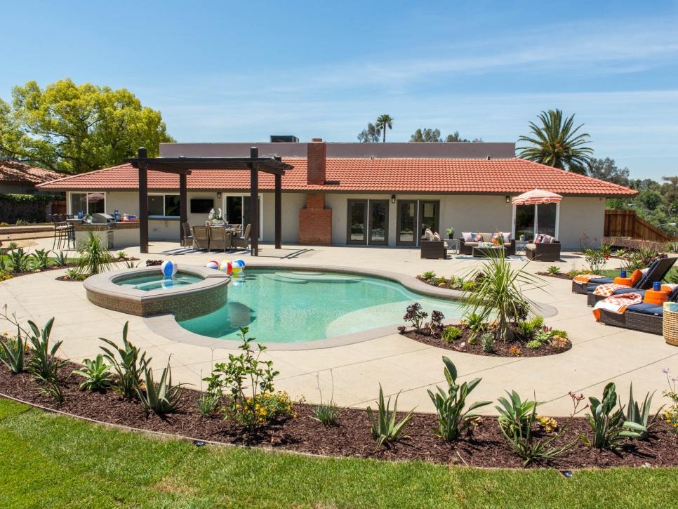 15 Best Outdoor Sectional Ideas for 2023