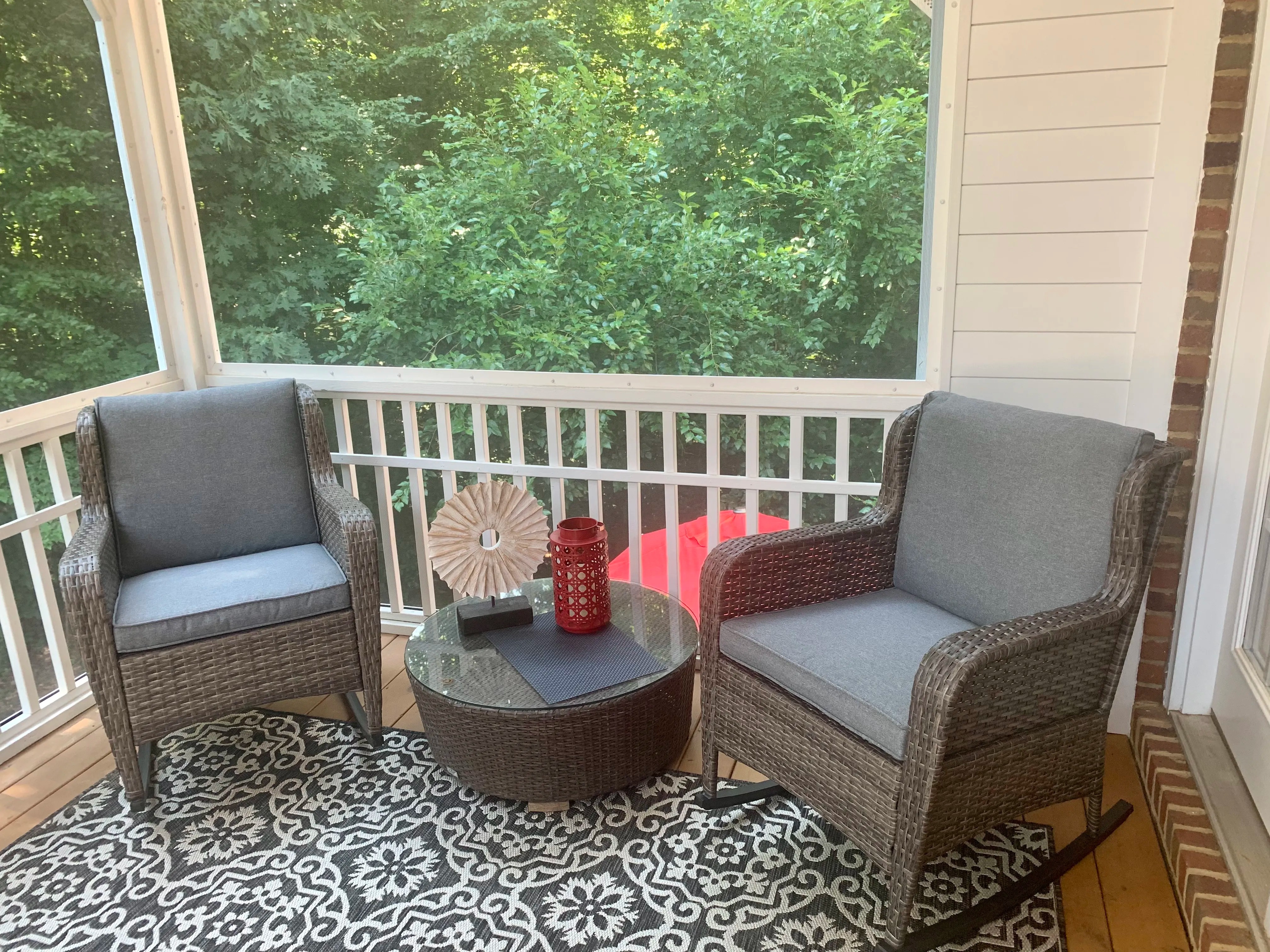 5 Reasons Why Wicker Rocking Chairs are Perfect for Your Outdoor Space