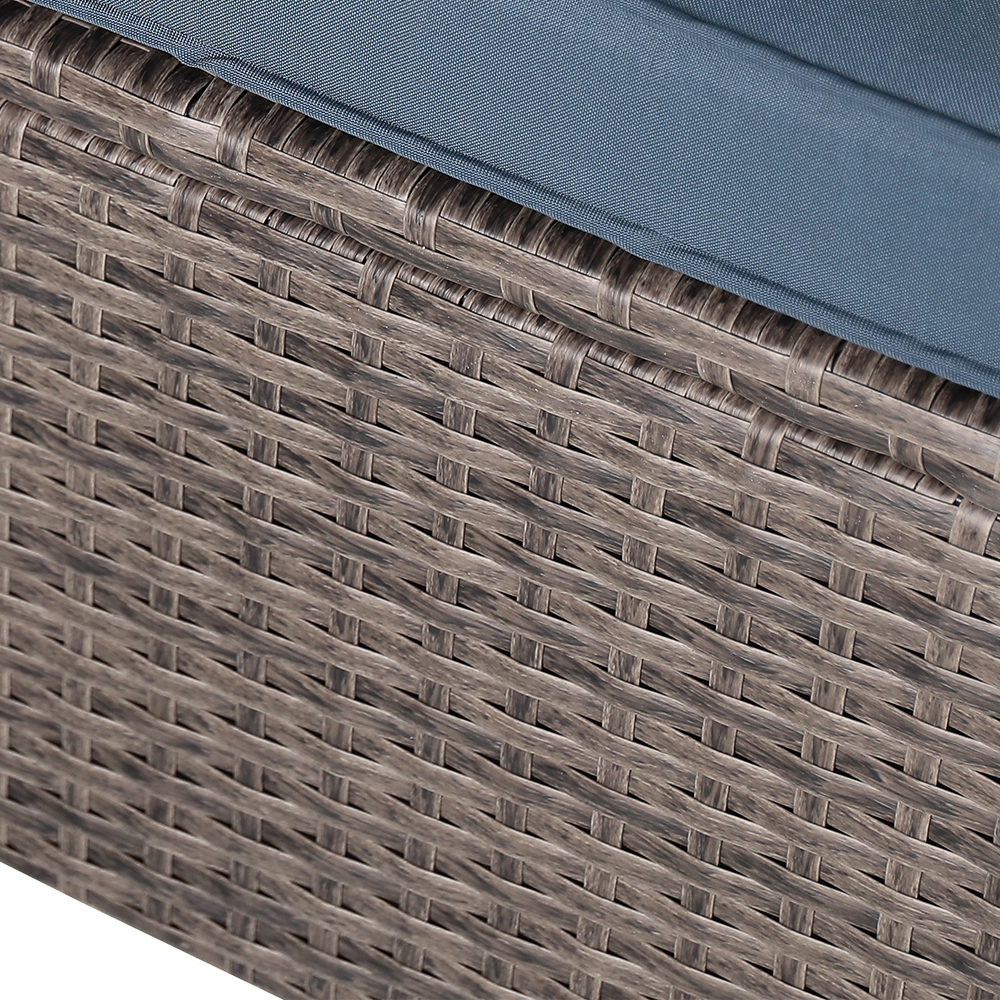 Chaise lounge detailed information