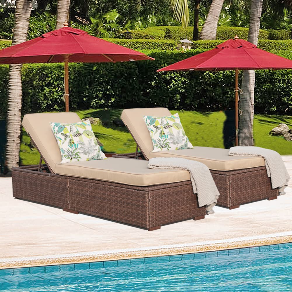 2pcs Patio Lounge Chairs Wicker Outdoor Loungers with Beige Cushions, Rectangle Shape