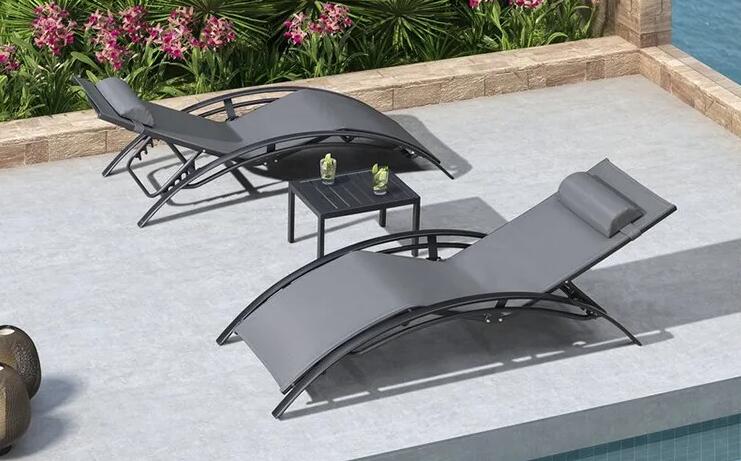 5 Best Pool Lounge Chairs For Your Backyard Of 2023