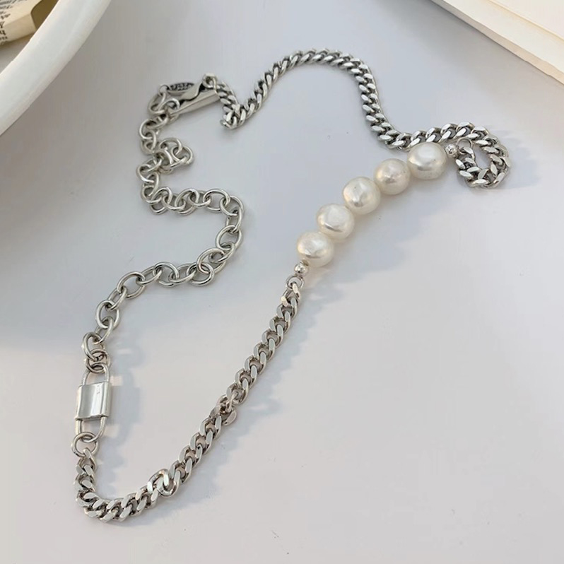 Baroco Style Chunky Chain Splicing Locker Head & Pearl Necklace