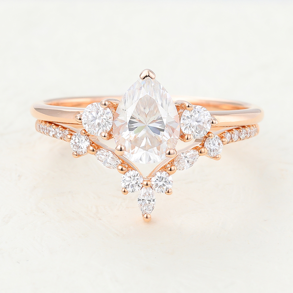 Juyoyo 2pcs Pear shaped Rose gold Moissanite engagement ring set