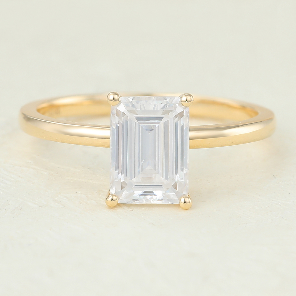 Juyoyo Emerald cut Moissanite Yellow gold Engagement Ring