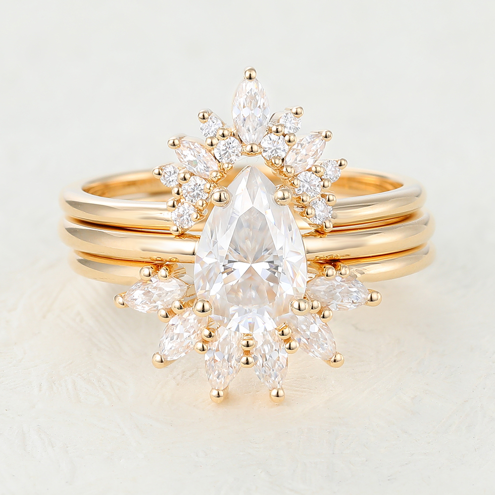 Juyoyo 3pcs 1.5ct Pear shaped Moissanite Yellow Gold Engagement Ring Set