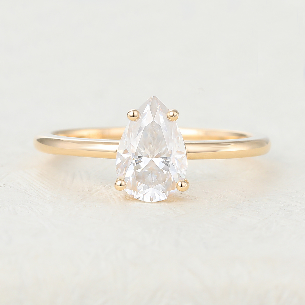 Juyoyo 1.5ct Pear shaped Moissanite Gold Engagement Ring
