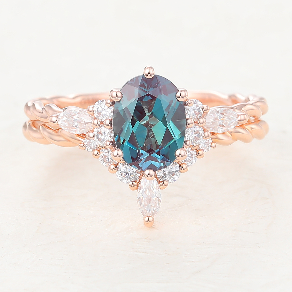 Twisted Diamond and Alexandrite Bridal Ring Set in Rose Gold 