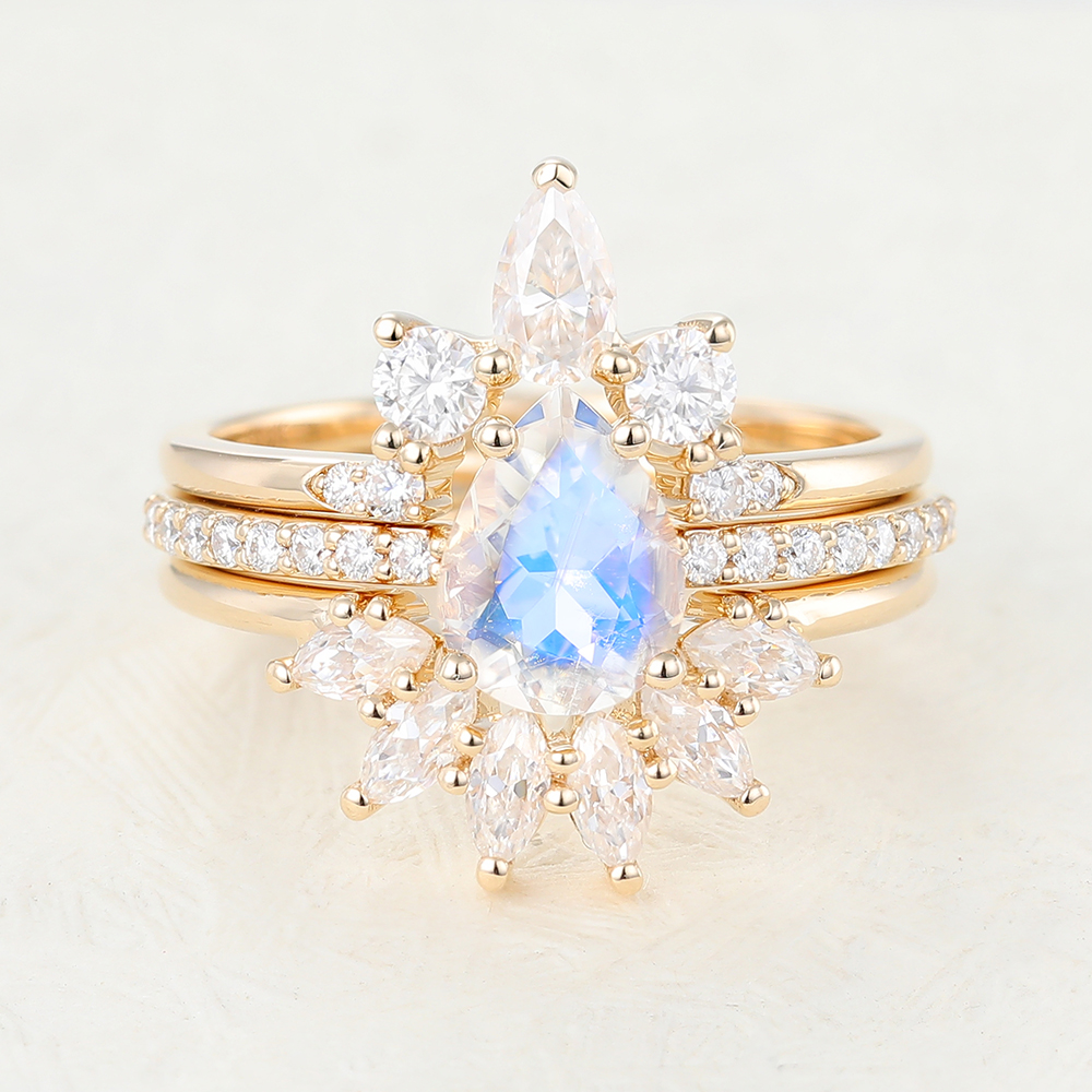 Juyoyo 3PCS Pear Shaped Moonstone Yellow Gold Pavé Engagement Ring Set