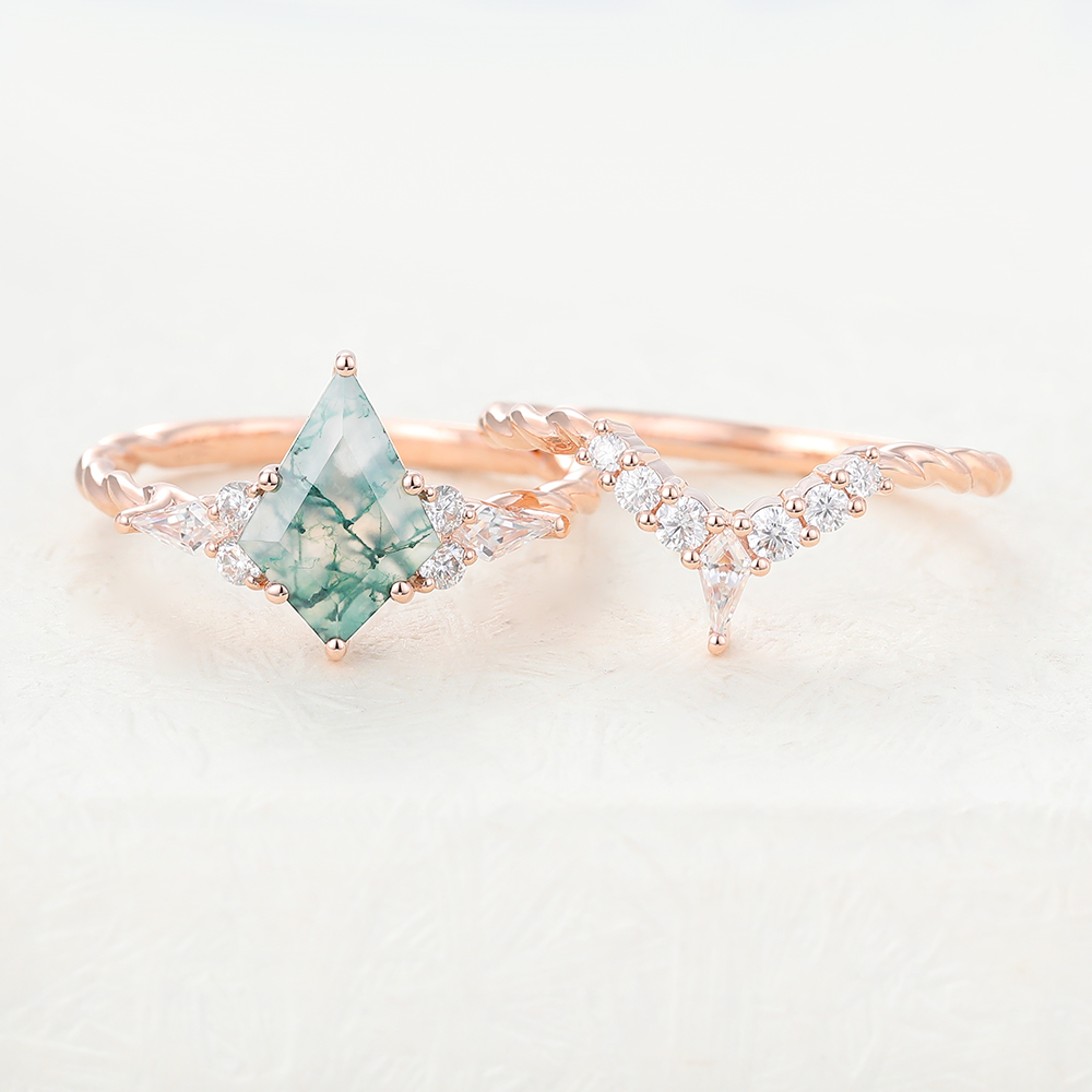 Kite Shaped Moss Agate Twisted Engagement Ring with Match Curved Wedding Band in Rose Gold