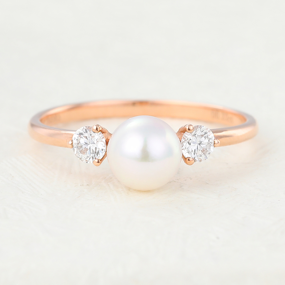 Juyoyo Rose Gold Pearl and Diamond Engagement Ring