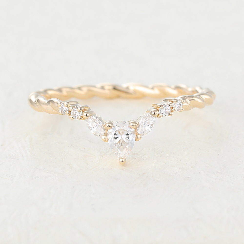 Juyoyo Moissanite Yellow Gold Curved Twisted Stacking Wedding Ring