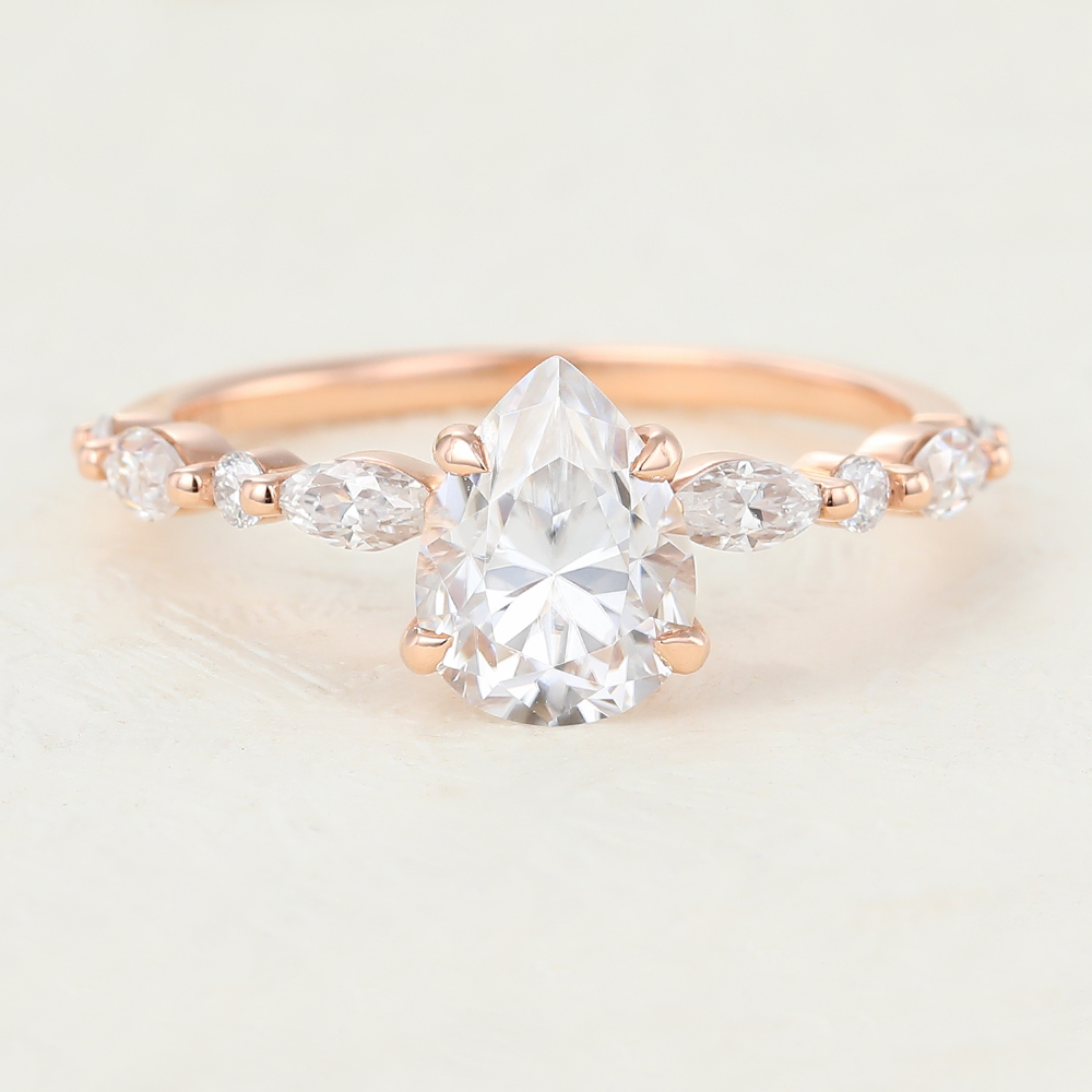 Juyoyo Pear Shaped Moissanite Rose Gold Engagement Ring