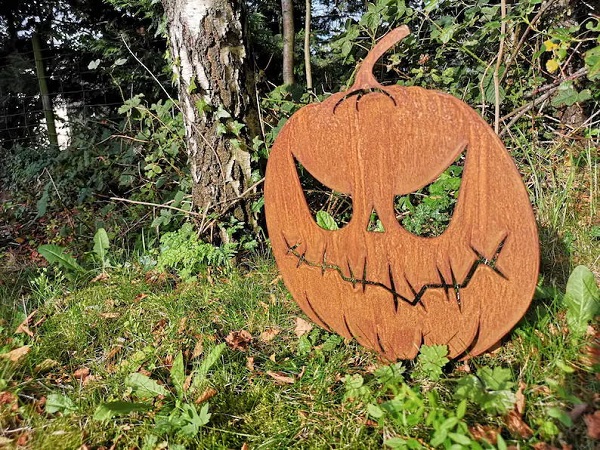 Jack O Lantern C - Rusty Metal Halloween Pumpkin 