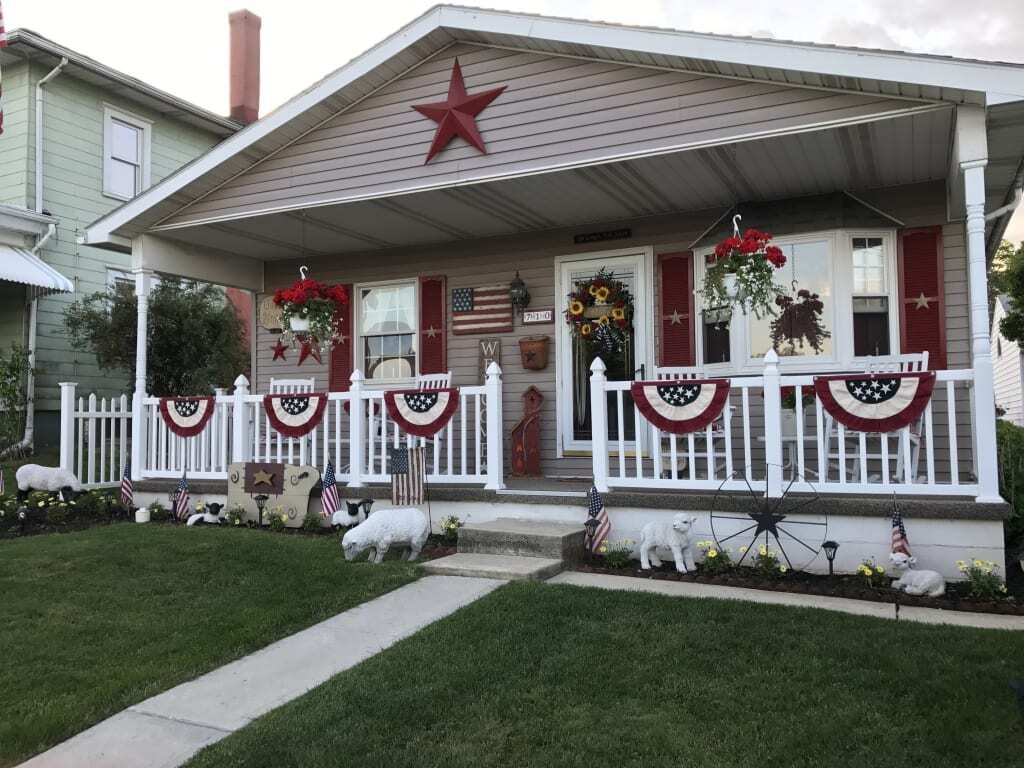 Half-Round Cotton Duck Patriotic Vintage Bunting with Embroidery