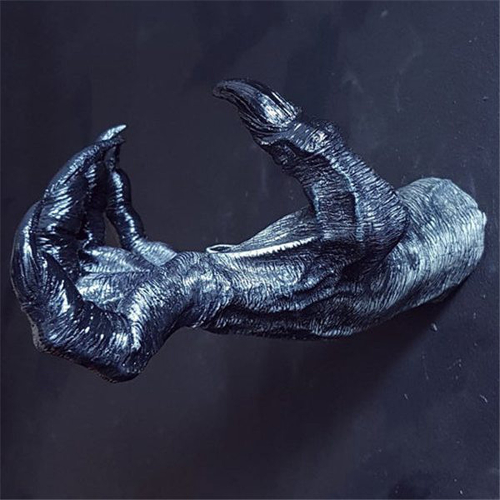 The Witch's Hand Wall Hanging - 3D Witch's Demon Hand Wall Hanging Statues