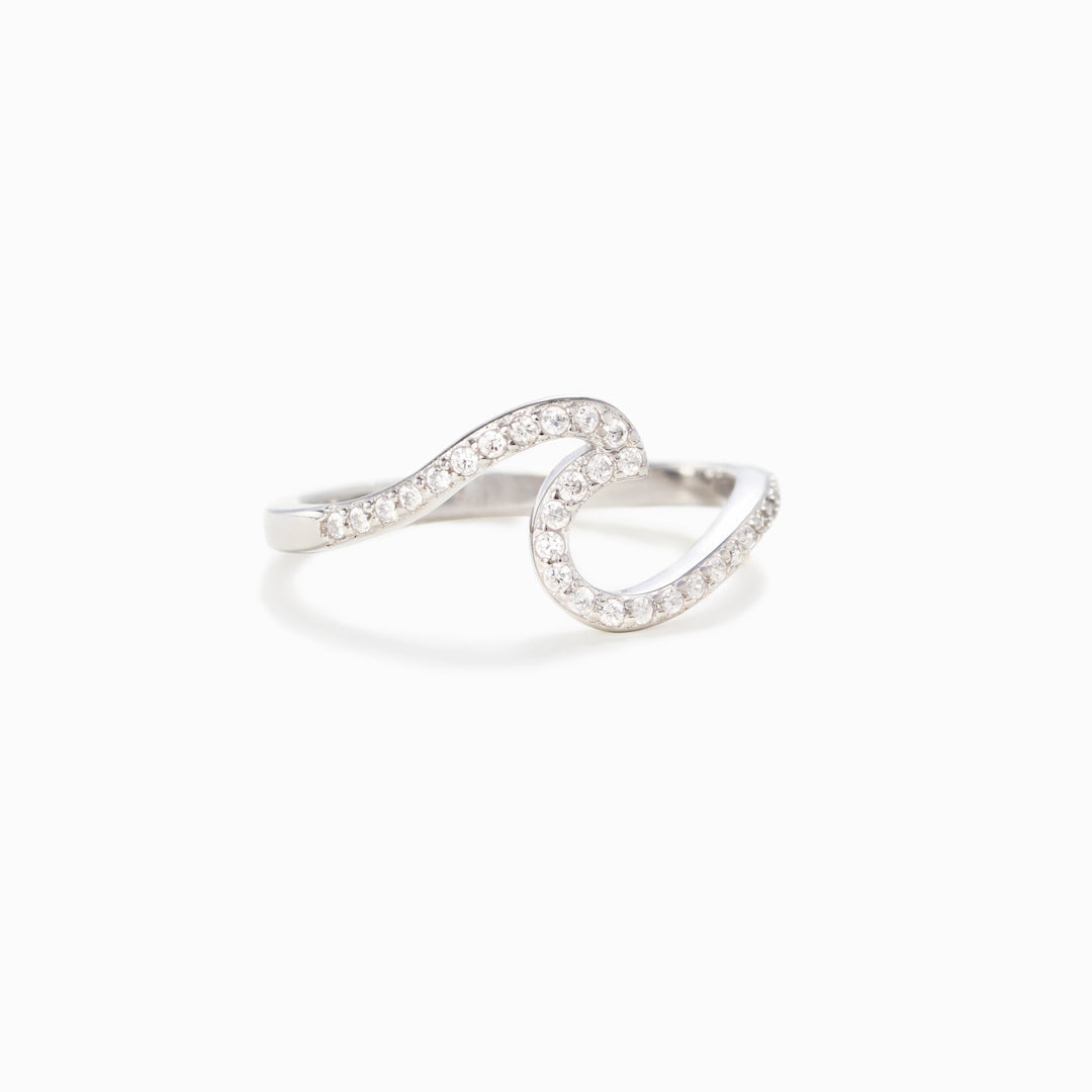 Move With The Wave Ring-belovejewel.com