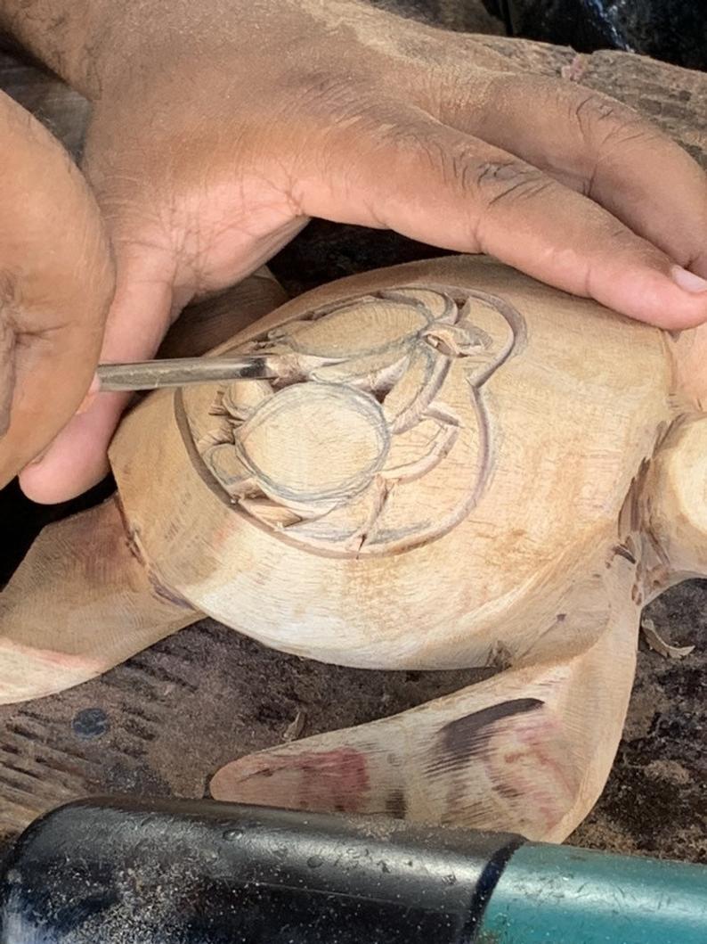 Hawaiian Turtle WoodCarving