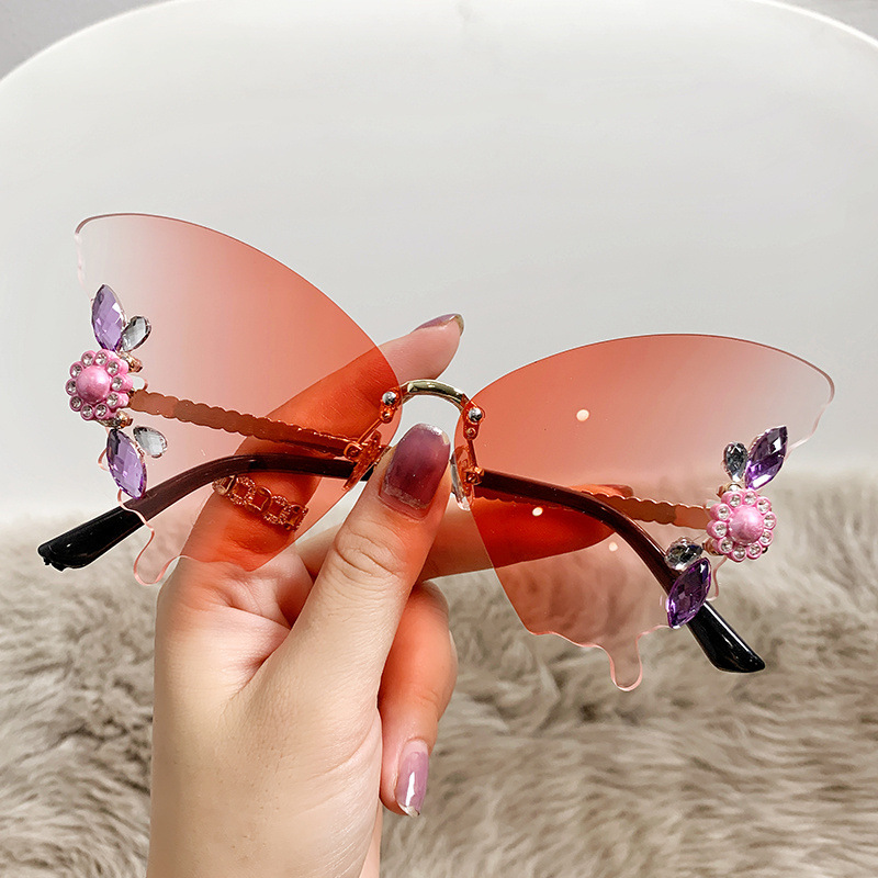 🦋BUTTERFLY SUNGLASSES