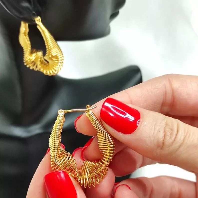 Golden French Style Wavy Earrings-belovejewel.com