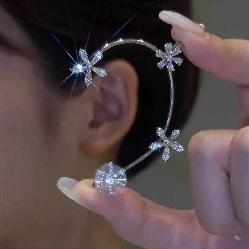 🌊Summer Hot Sale✨Shiny Non-piercing Rotating Jasmine Cuff Earrings-belovejewel.com