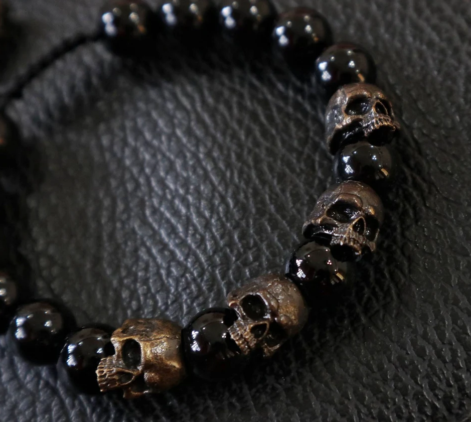 The Sterling silver Skull Army Onyx Bead Bracelet-belovejewel.com