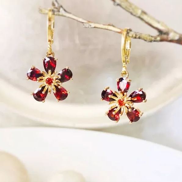 🎁Christmas Sale🎄-Garnet Flower Dangle Birthstone Earrings | Gift for Her