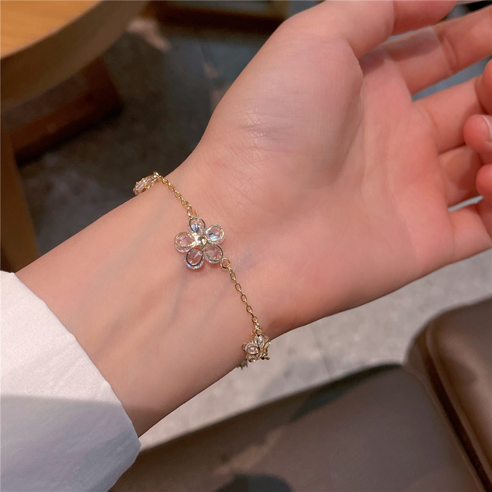 Fashion Crystal Flower Bracelet-belovejewel.com