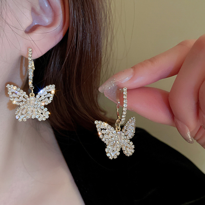 Pearl Zircon Butterfly Earrings-belovejewel.com