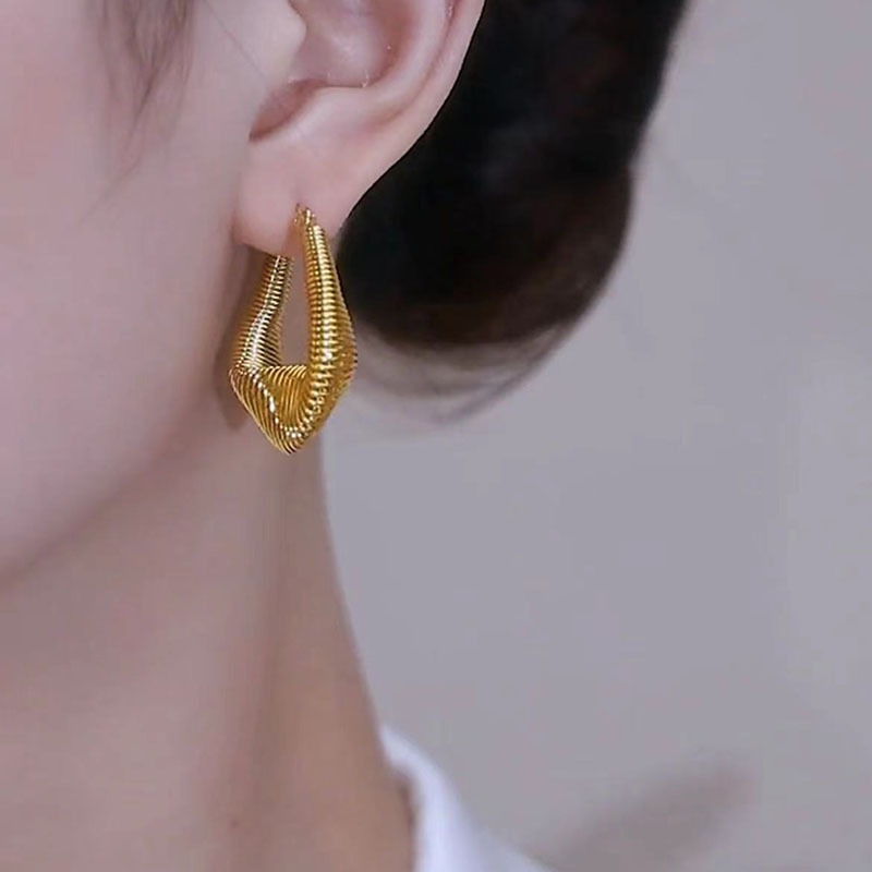 Golden French Style Wavy Earrings-belovejewel.com