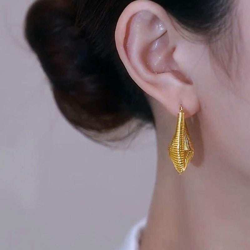 Golden French Style Wavy Earrings-belovejewel.com