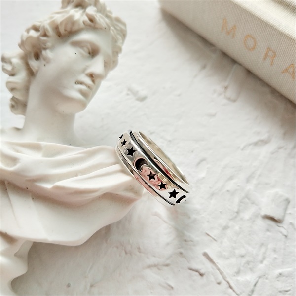 925 Sterling Silver Moon & Stars Spinning Stress Relief Ring-belovejewel.com