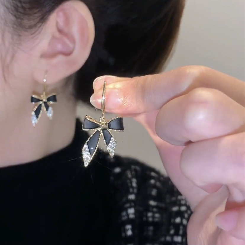 Crystal Elegant Black Bow Earrings-belovejewel.com