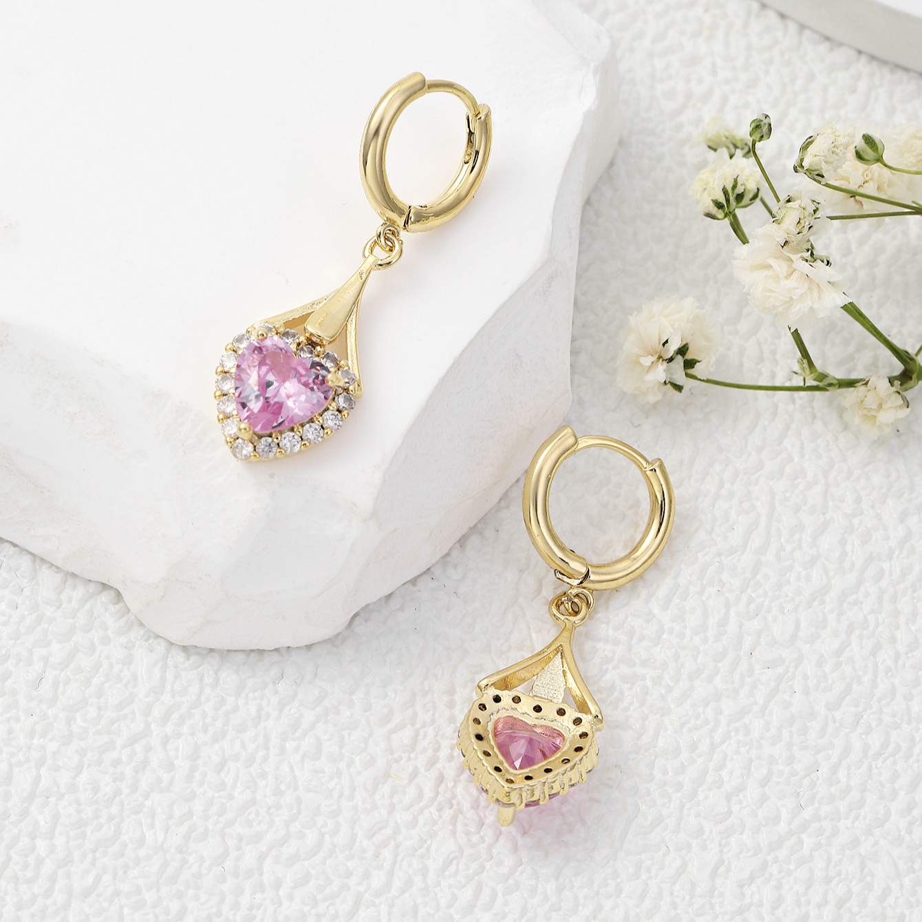 💐 Mother'Day Pre-Sale 💝- Pink Crystal Love Heart Earrings