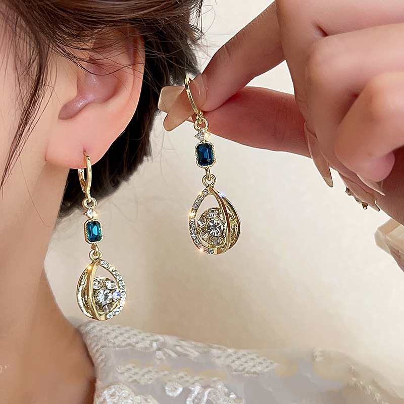 Diamond-Studded Water Drop Earrings-belovejewel.com