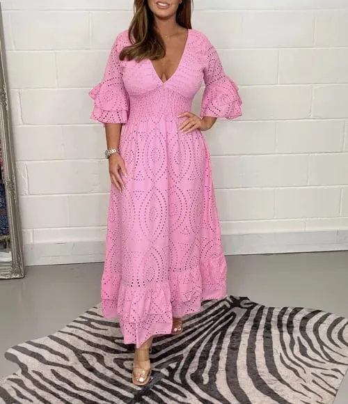 🔥🔥🔥🔥GORGEOUS EMBROIDERY ANGLAISE MIDI DRESS