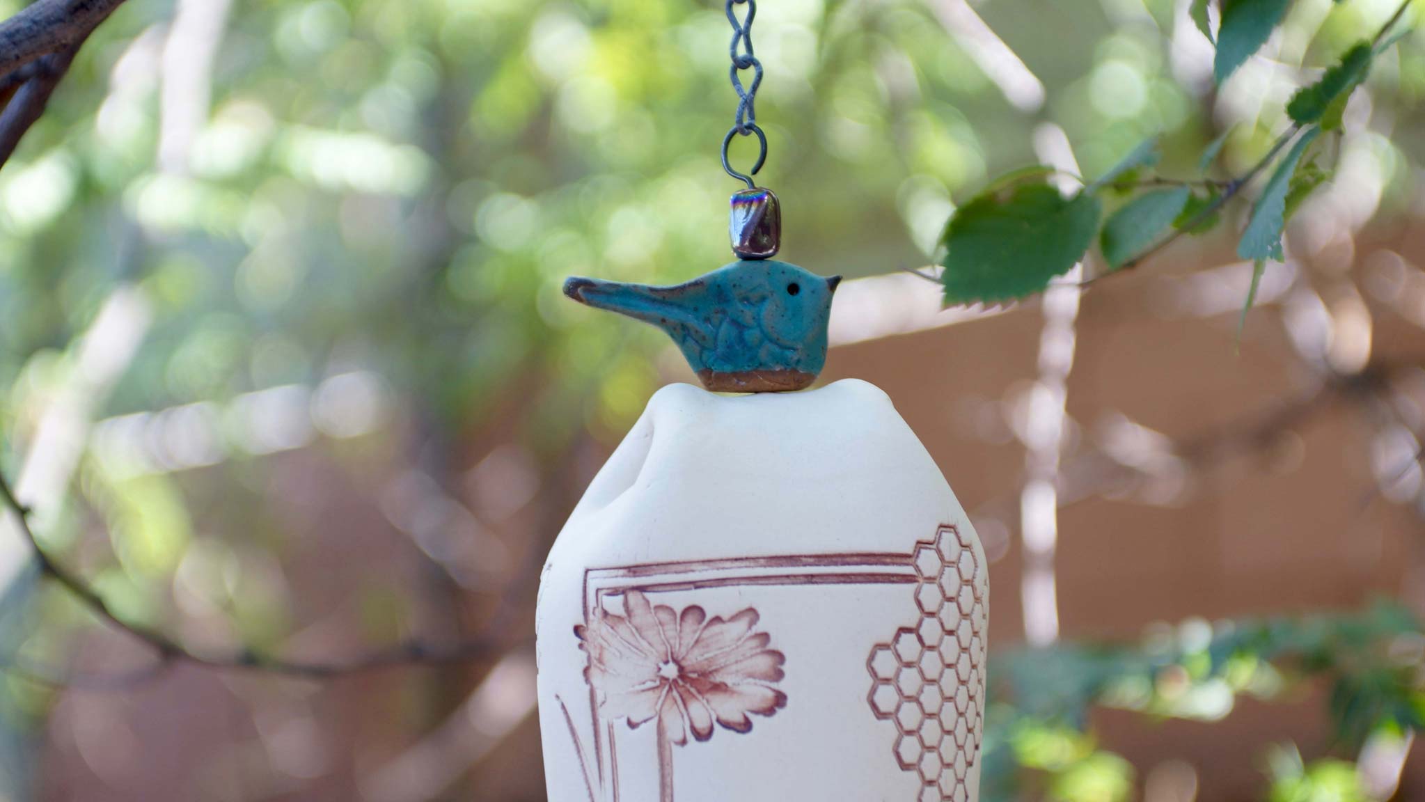 Ceramic Wind Chime Garden Bell, Honeycomb Bee Pattern-EchoDecor