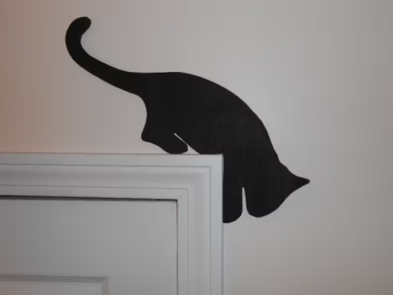 🐱 Wood Cat Door Topper-EchoDecor