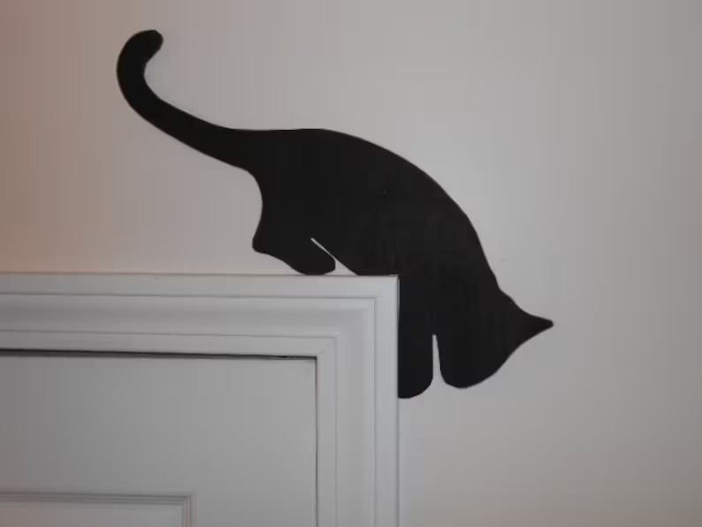 🐱 Wood Cat Door Topper