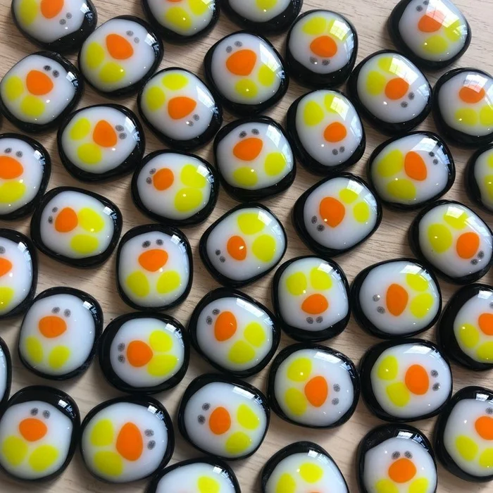 🐧A Little Pocket Penguin Hug-EchoDecor