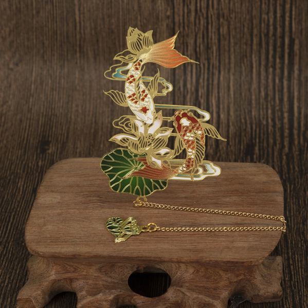 Luxury Metal Bookmark Mythical Beast Ancient Style-EchoDecor