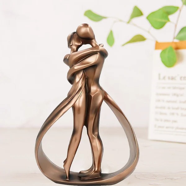 🔥Hot Sale 50% OFF🔥Romantic lovers embrace statue-EchoDecor