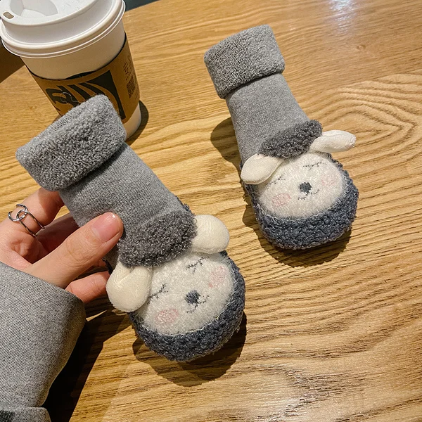 🎄Early Christmas Sale-🛒50% OFF-A Pair of Baby Cartoon Plush Cotton Toddler Shoes🐑🧦-EchoDecor