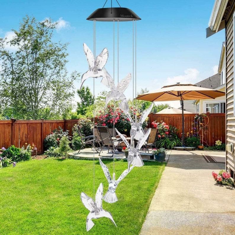 Color-Changing LED Solar Powered Hummingbird Wind Chime-EchoDecor