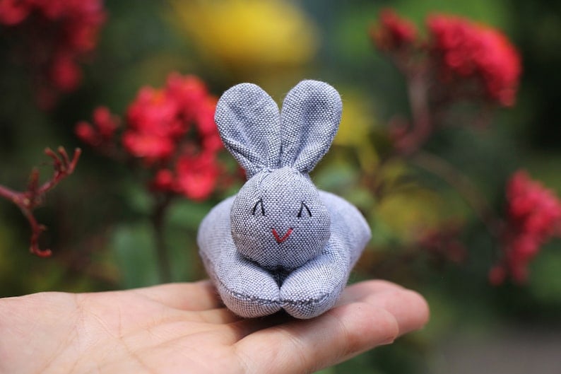 🎁Early Easter Sale🎁Hide-and-Seek Bunnies in Carrot Pouch-EchoDecor