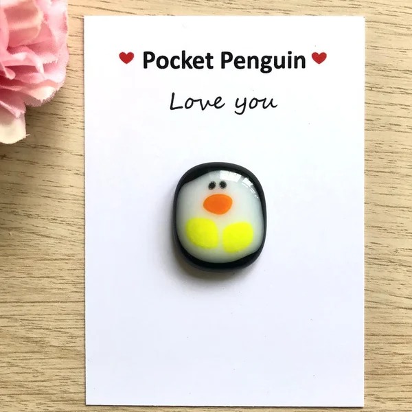 🔥Special Gift 🎁-A Little Pocket Penguin Hug-EchoDecor