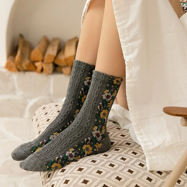 🌼Vintage Embroidered Floral Women Socks💐 (HOT SALE 50% OFF🔥🔥🔥)-EchoDecor