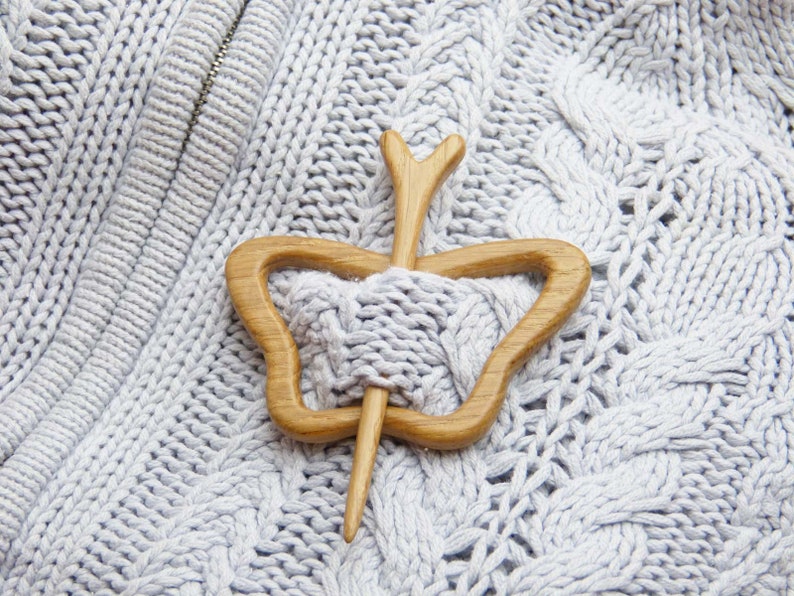 🎄 LAST DAY 50% OFF🔥 Brooch pin with wooden animal pattern (sweater clip)-EchoDecor