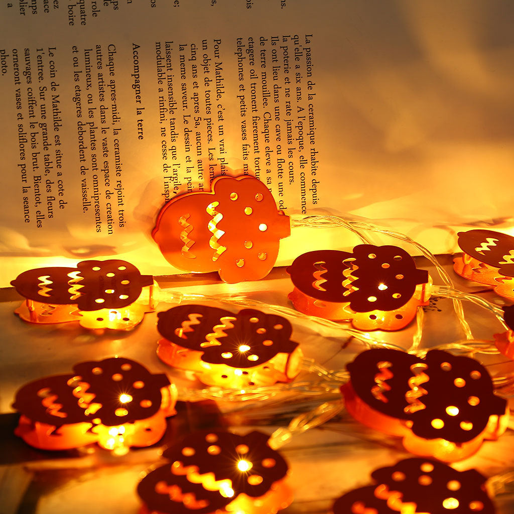 Metal Pine Cone String Lights-EchoDecor