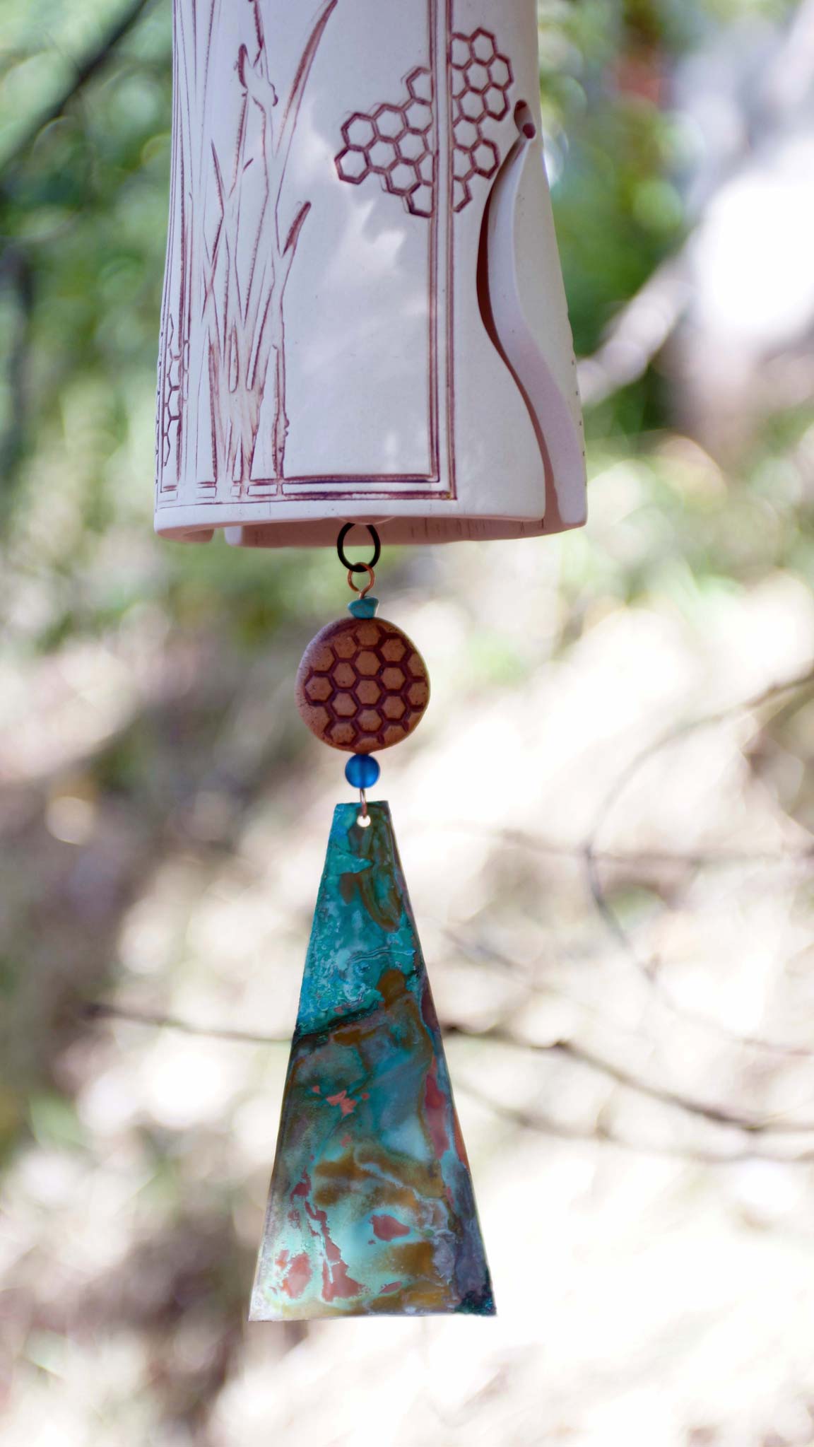 Ceramic Wind Chime Garden Bell, Honeycomb Bee Pattern-EchoDecor